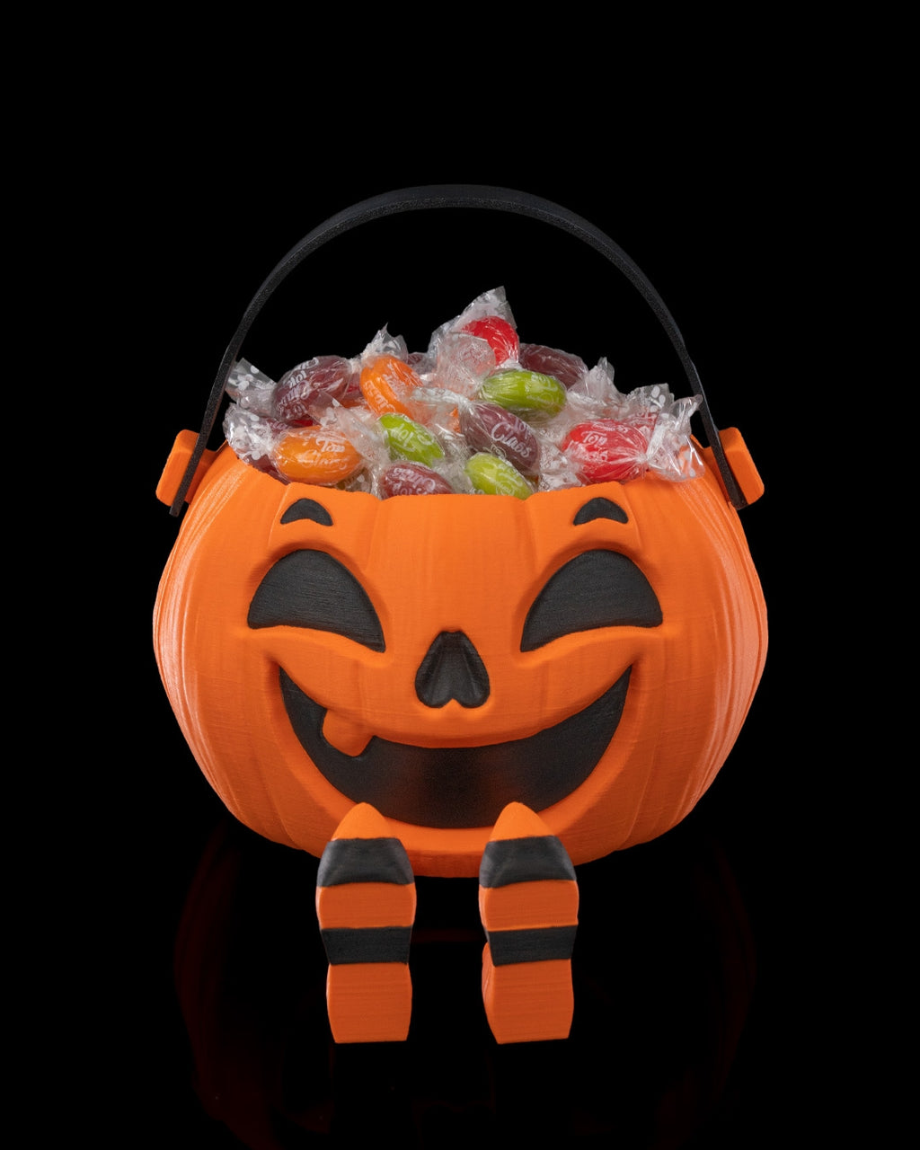 Walkin Pumpkin Candy Holder — halloween candy holder, view 4, 3D printed by Craft & Press