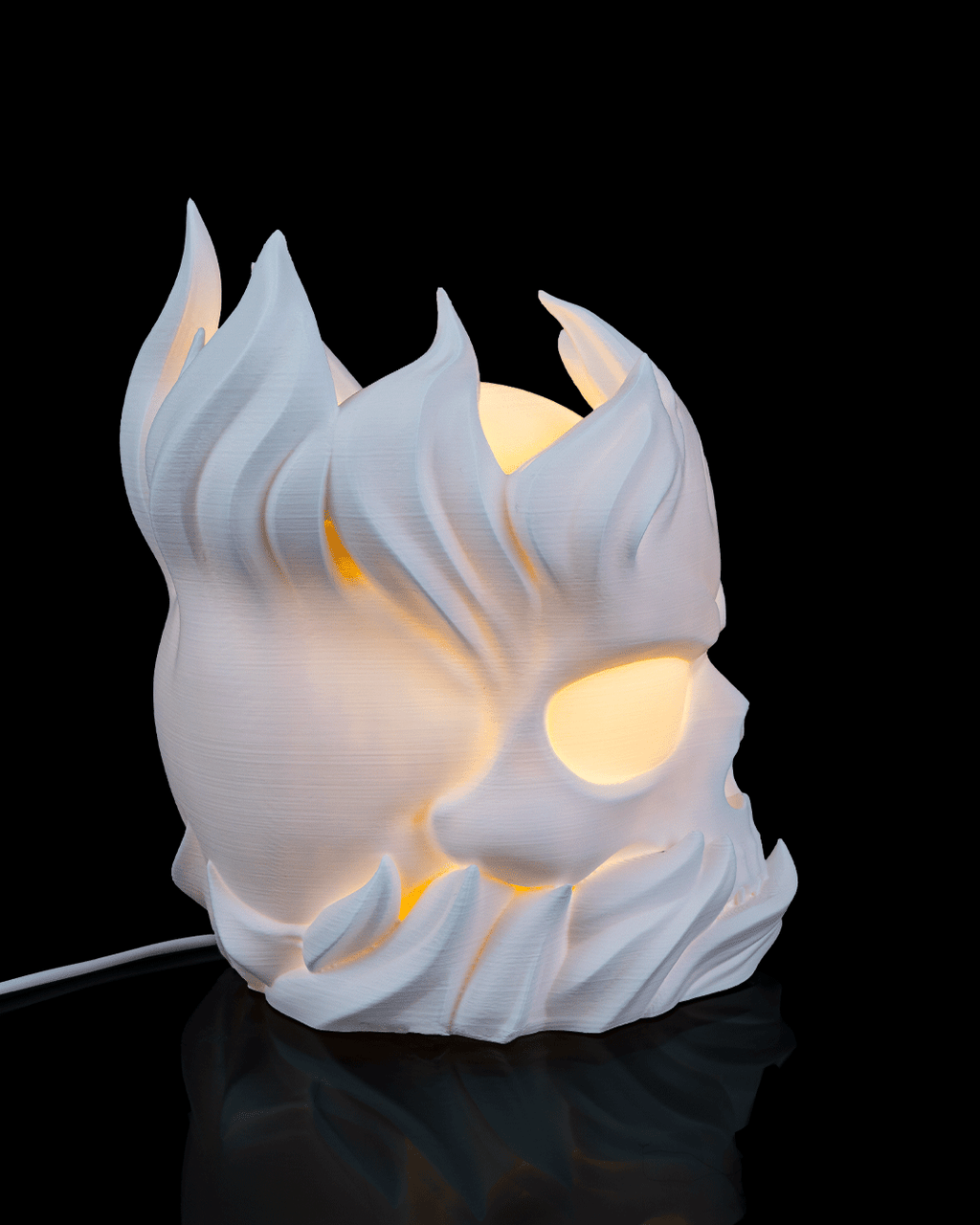 Skull Sphere Table Lamp — 3D printed table lamp, size reference