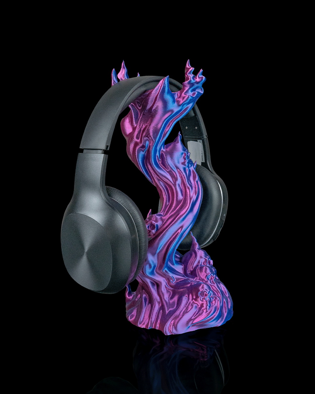 Skullflame Headphone Holder — 3D printed headphone stand, detail view