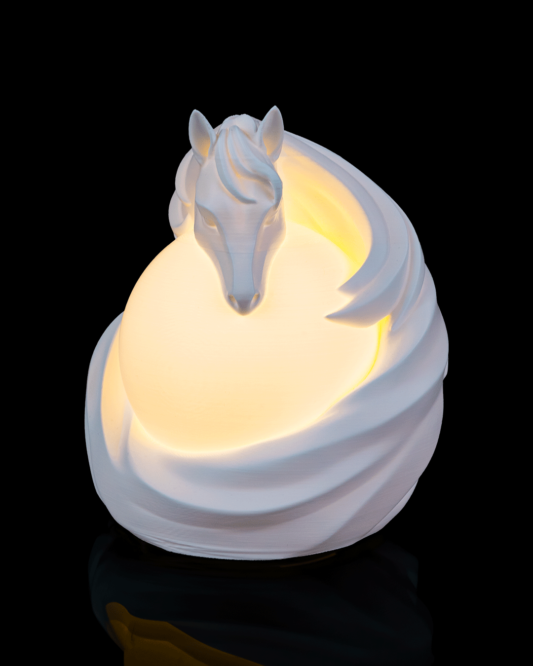 Stallion Sphere Table Lamp — 3D printed table lamp, detail view