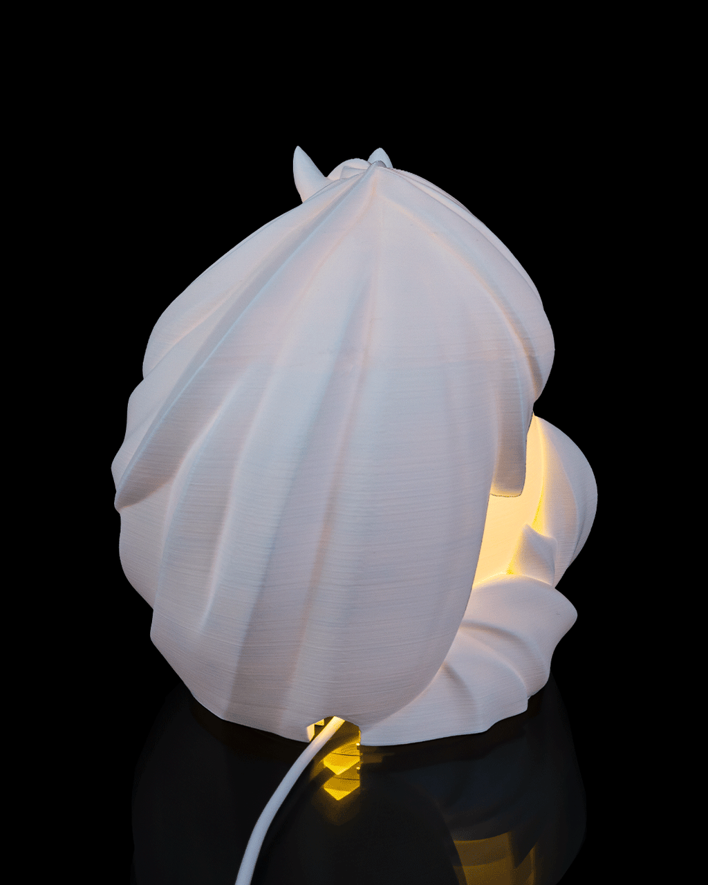 Stallion Sphere Table Lamp — 3D printed table lamp, with color options