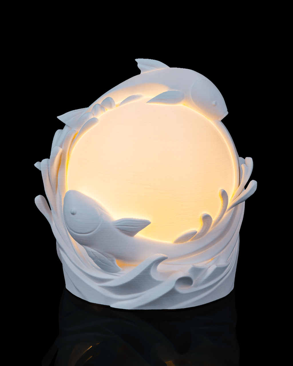 Twin Fish Sphere Table Lamp — 3D printed table lamp, detail view