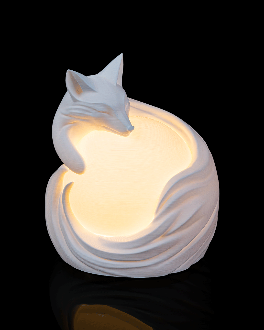 Vulpine Sphere Table Lamp — 3D printed table lamp, detail view