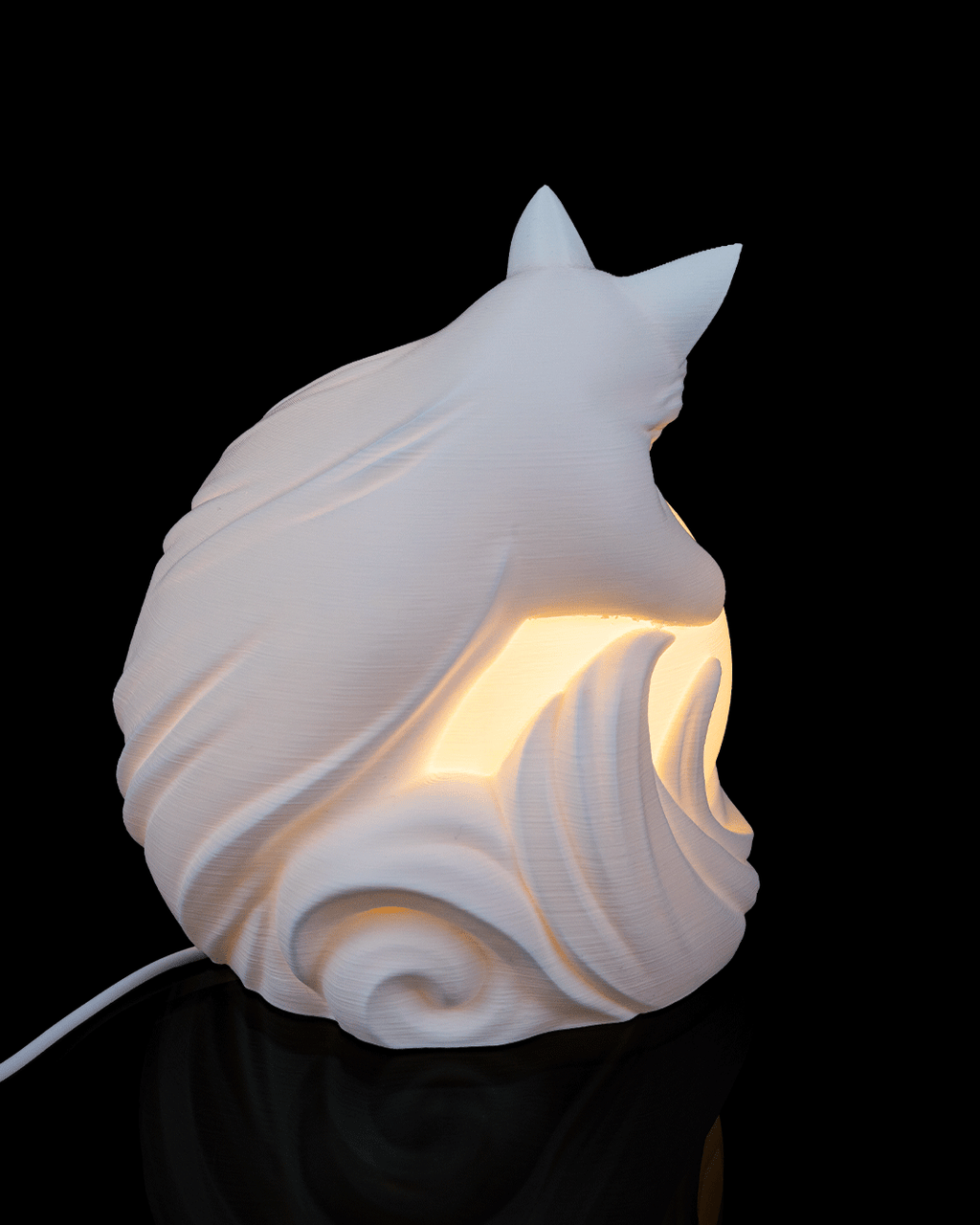 Vulpine Sphere Table Lamp — 3D printed table lamp, with color options