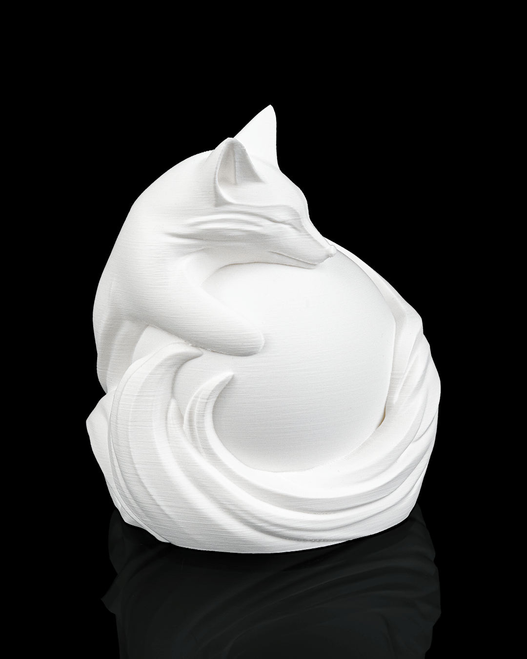 Vulpine Sphere Table Lamp — 3D printed table lamp, close-up of the finish